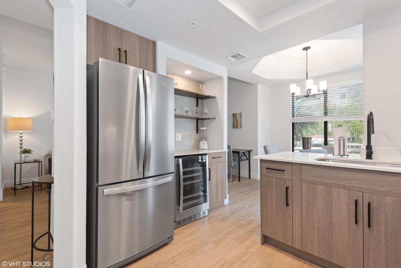 Pure Furnished 1, 2 And 3 Bed Apts Pool Gym Quarter * Scottsdale